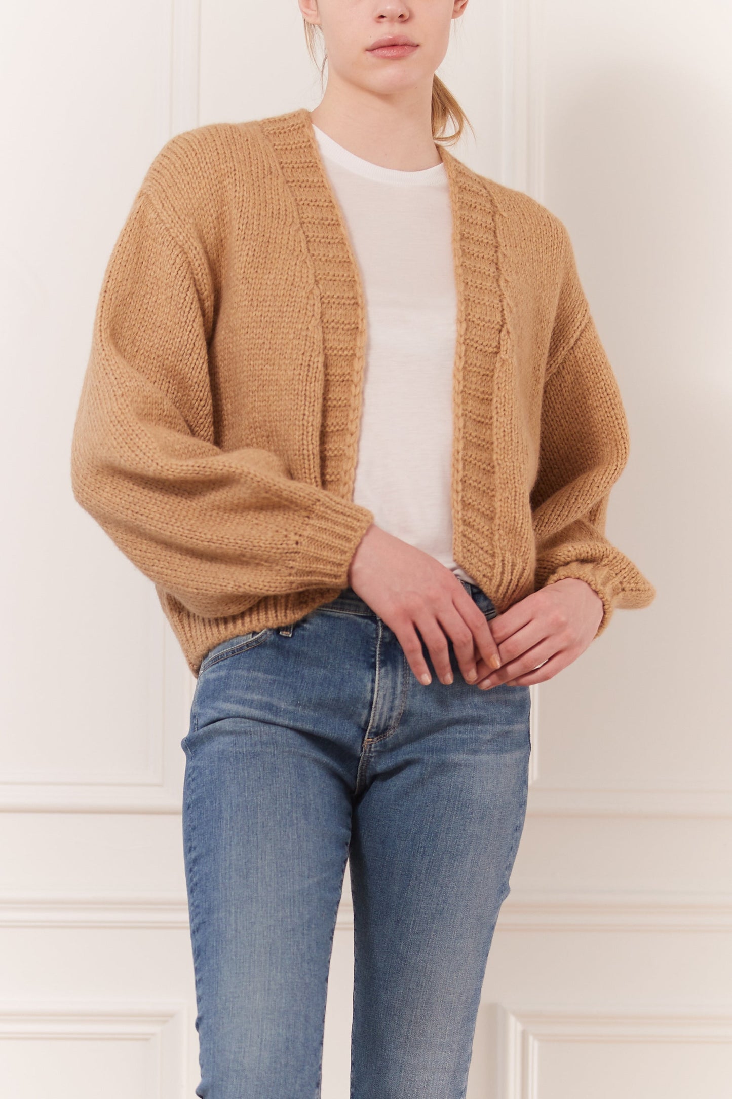 Oversize cardigan sweater