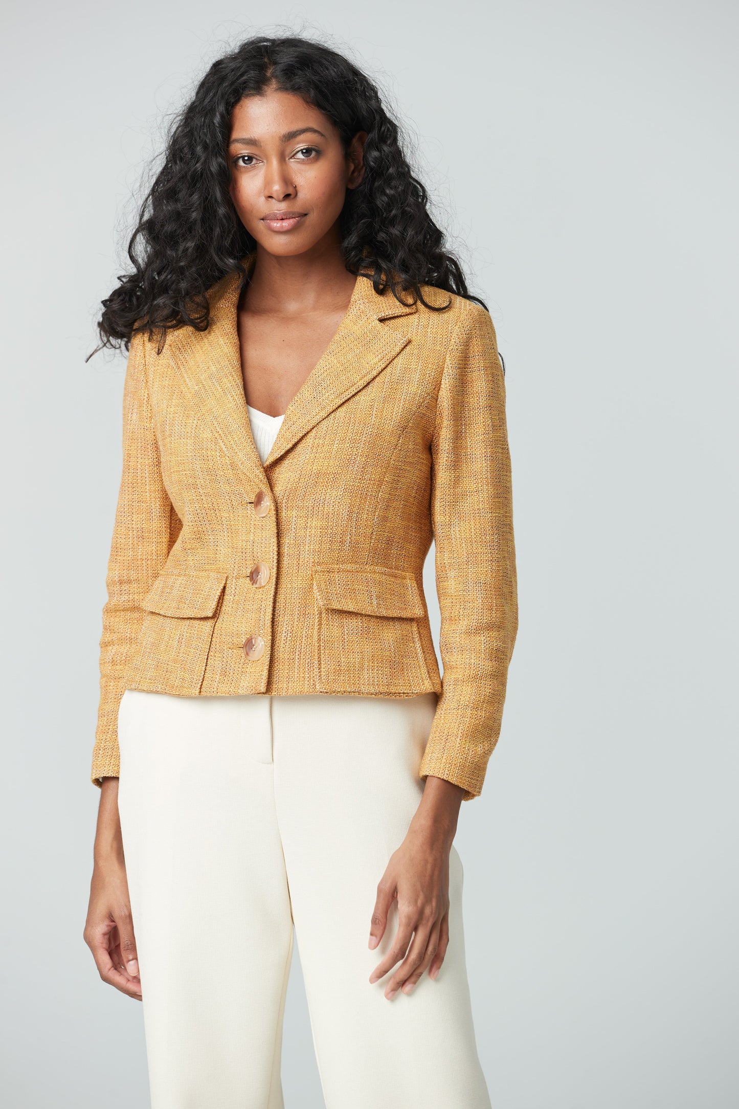 Crop jacket with patch pocket